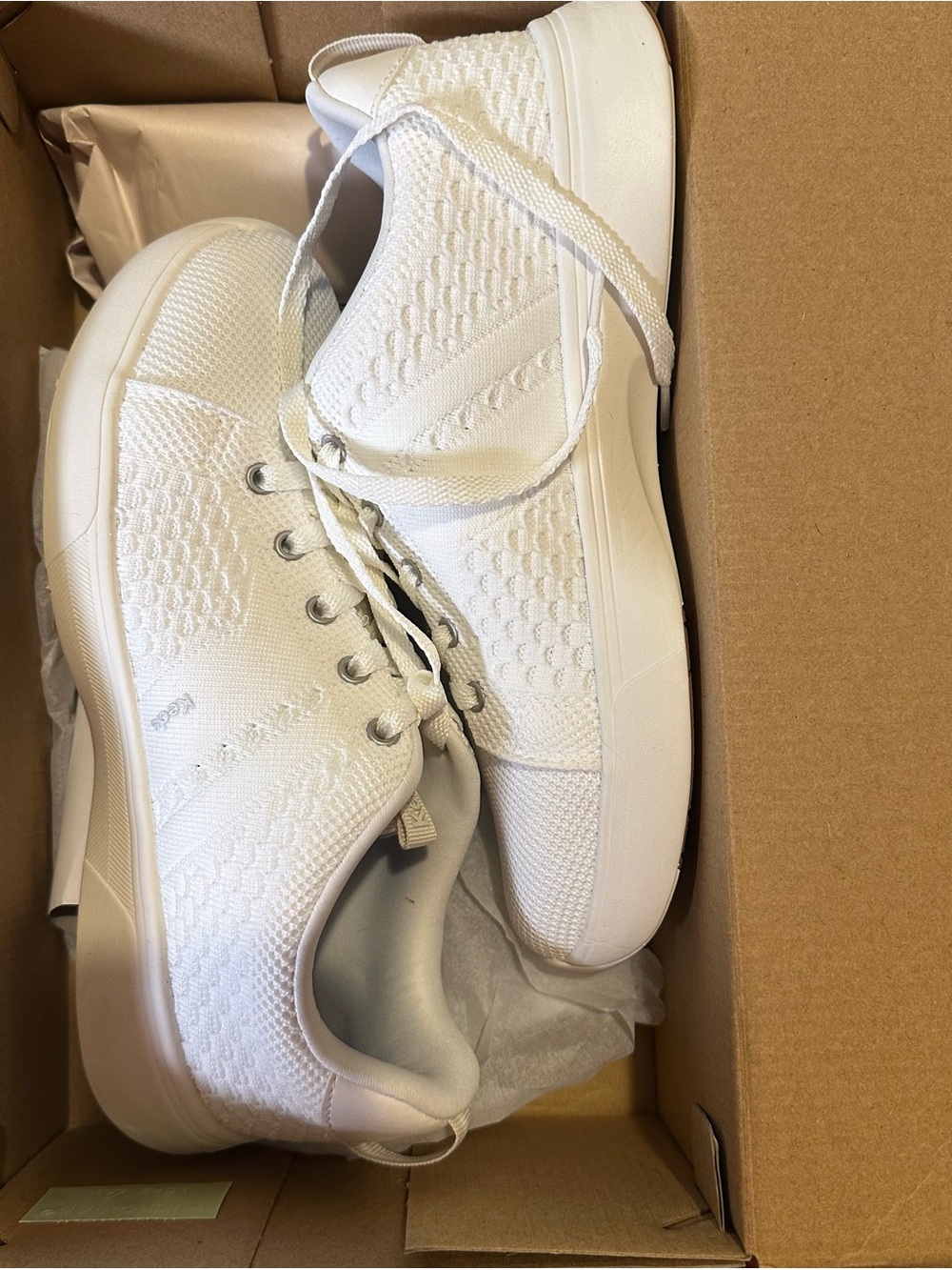 KEDS washable “bliss walk” 8.5M. NWT. Was tried on and walked on indoor floor.
